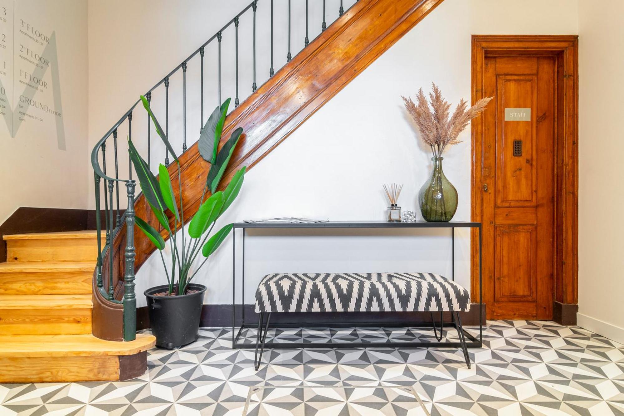 Metropolitan Living - Campolide Apartamento